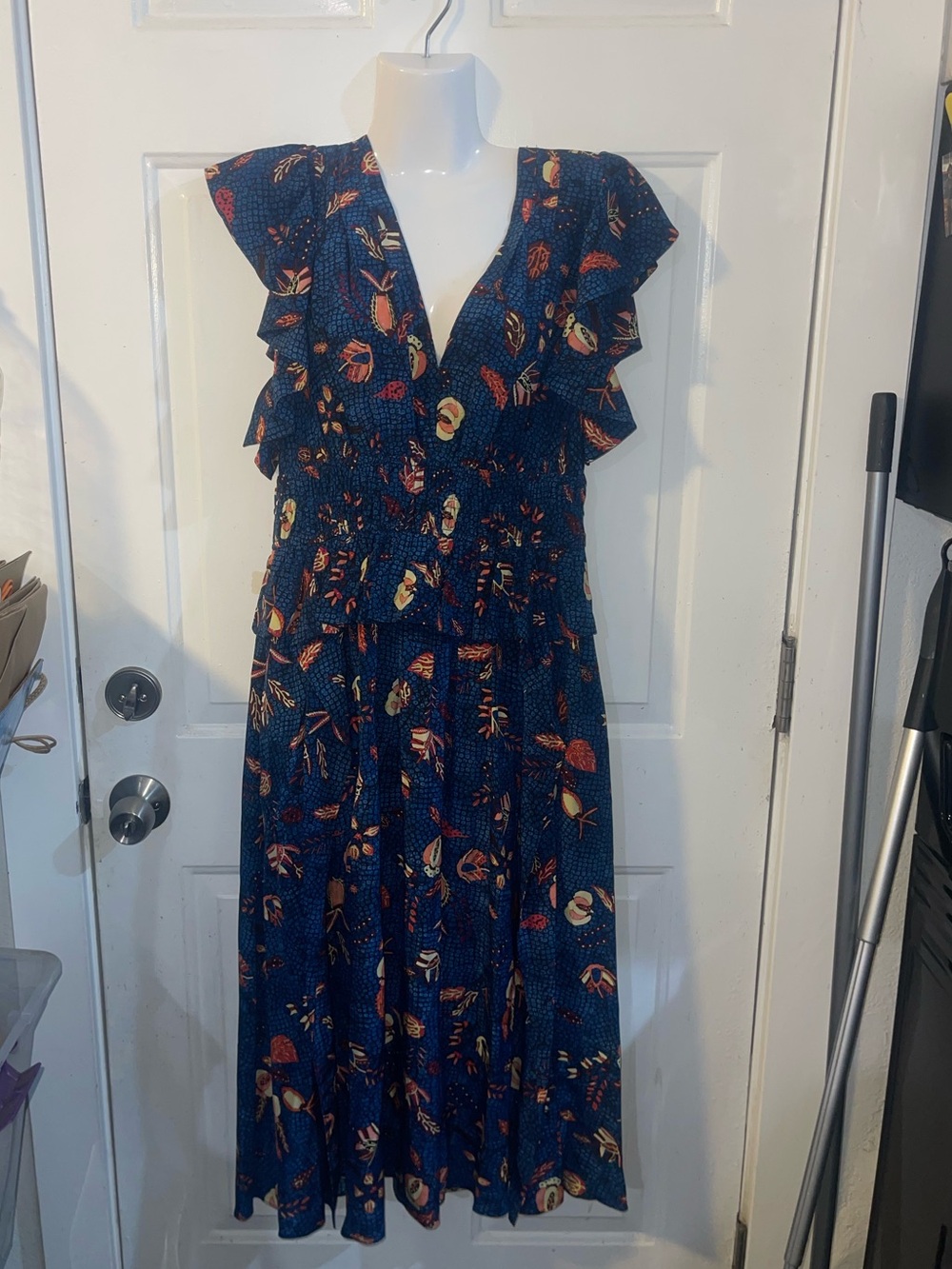 Ulla Johnson Blue Dahlia Tiered Midi Brielle Dress SZ 6 Smoked Waist 100% Silk